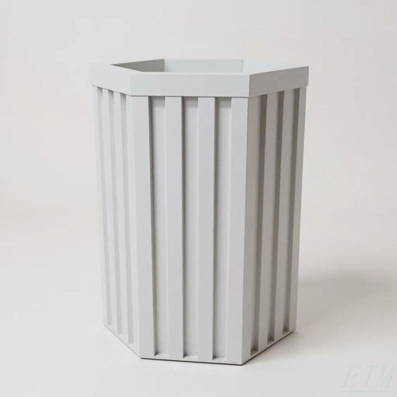 Hexagon Column Planter SM - Grey Brown, Blanc, H 16,33 po x l 10,58 po x P 9,13 po
