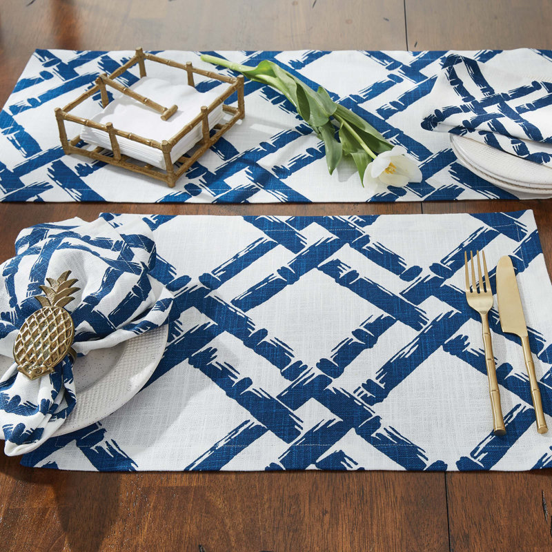 Chemin de table en treillis 13 "x 54" Bay Isle Home ™, 54 po x 13 po