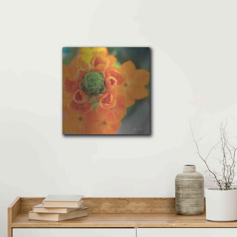 "Floral Pop IV" par Lori Deiter, H 12 po x l 12 po