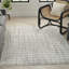 Tapis géométrique rectangulaire en polyester tissé à la machine en blanc-1315411567