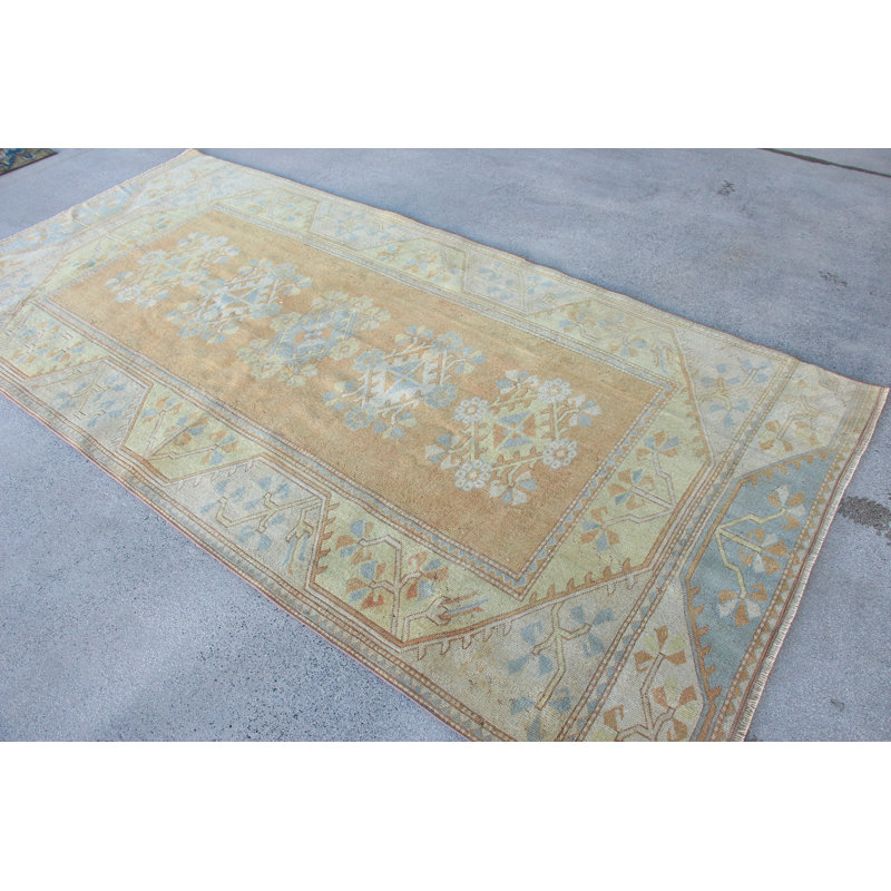 Grand tapis turc rétro vert parfait pour les terrasses de salle à manger en laine pure et idéal comme cadeau réfléchi pour lui