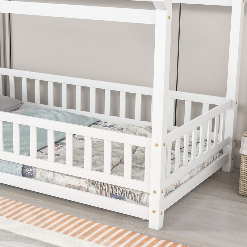 Dionysios Canopy Bed