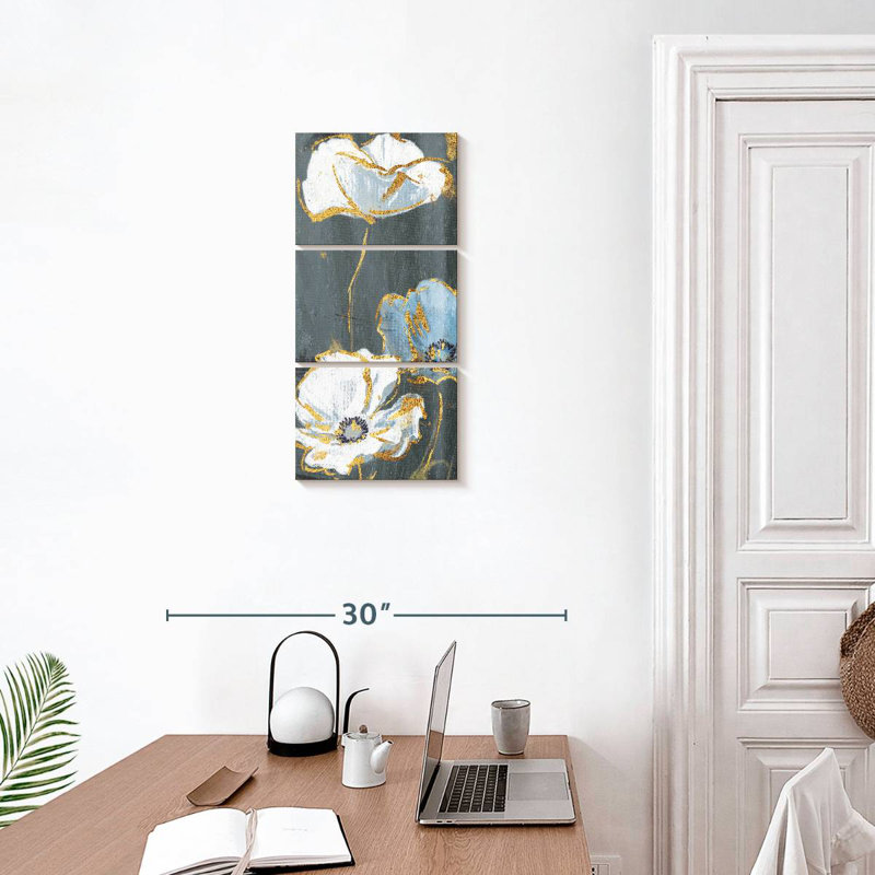 Trois accents de fleurs, H 27 po x l 12 po