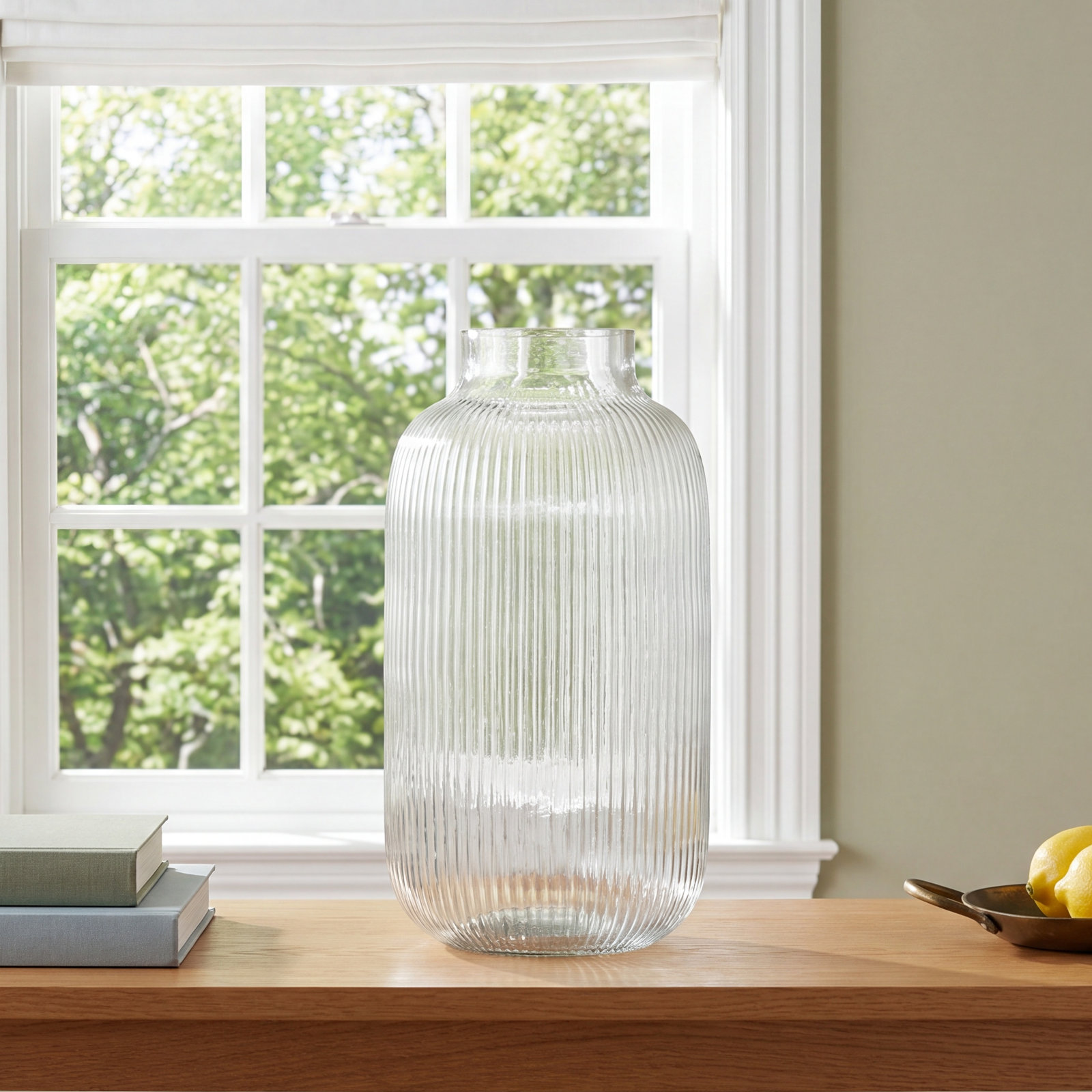 Perry Table Vase