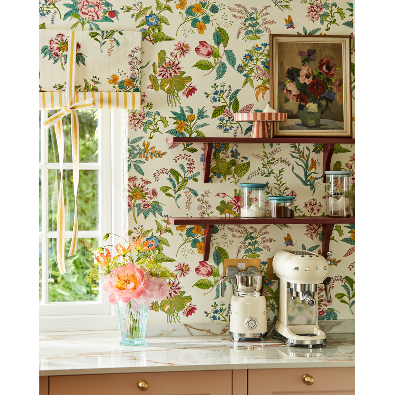 Woodland Floral Wallpaper, Peridot/Ruby/Pearl