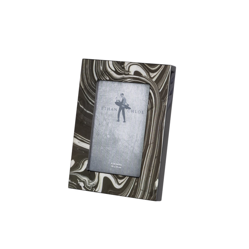 Black and White Single Picture Frame, 21 x 16 cm