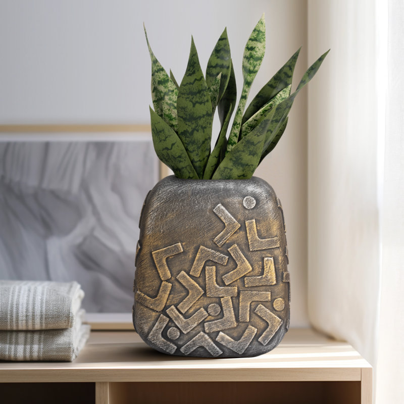 Vase en céramique Bebir Shapes, H 13 po x l 11 po x P 6 po