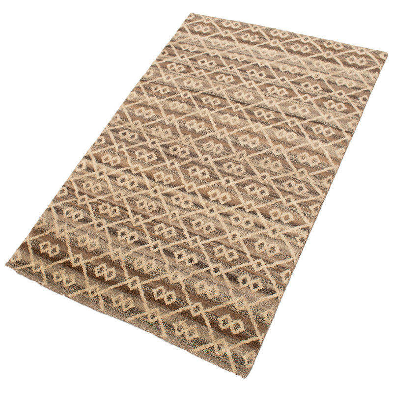 Tapis de la zone de laine brune 5 pi 1 po x 8 pi 1 po "one-of-kind" -the main noué la 2010 Grogan