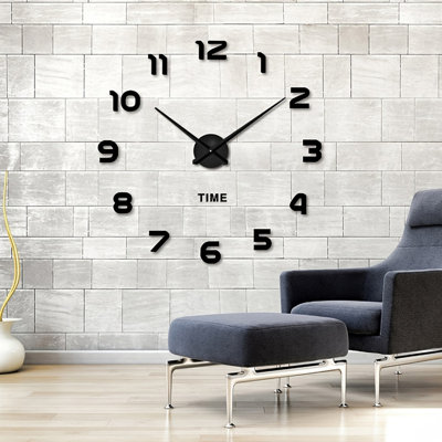 Delica Wall Clock