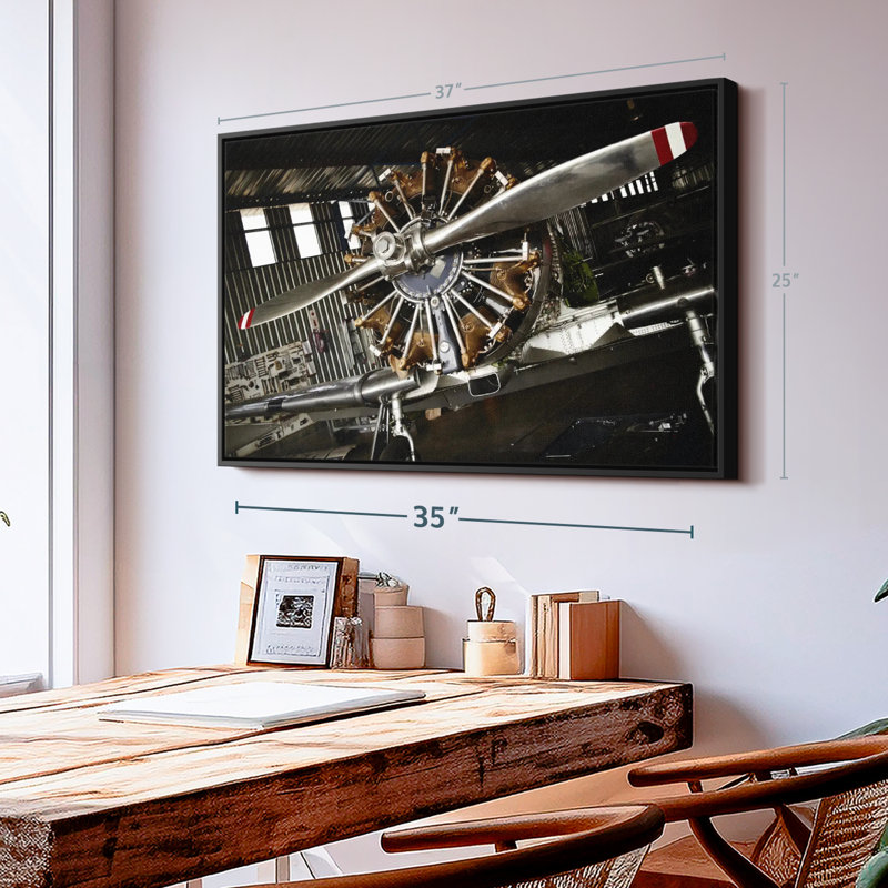 "Art mural hélice d'avion de guerre", H 25 po x l 37 po