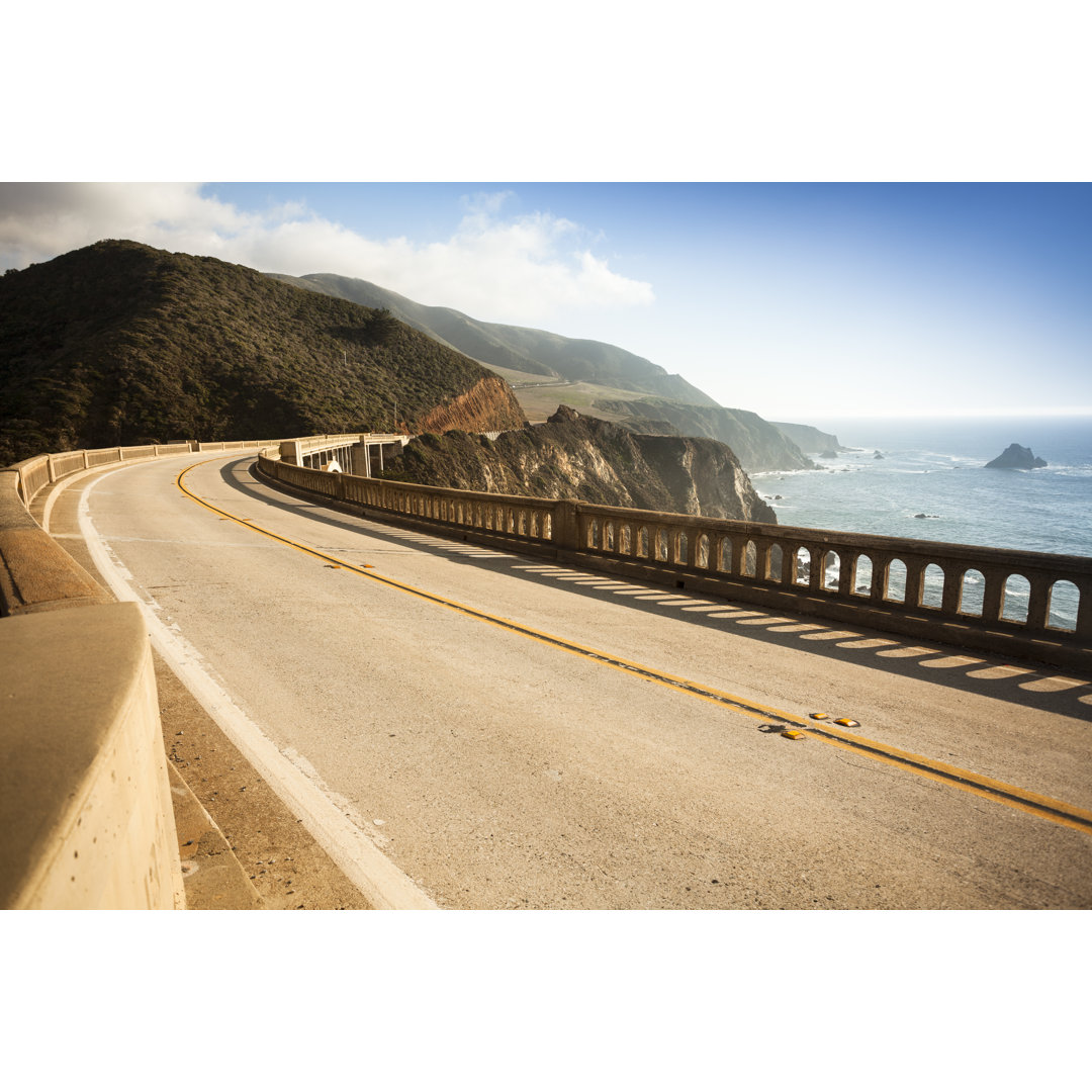 Bixby Bridge von Pgiam - Druck auf Leinwand ohne Rahmen