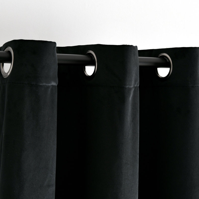 Paire de rideaux isolants Prima Velvet, l 38 po x L 108 po, Noir