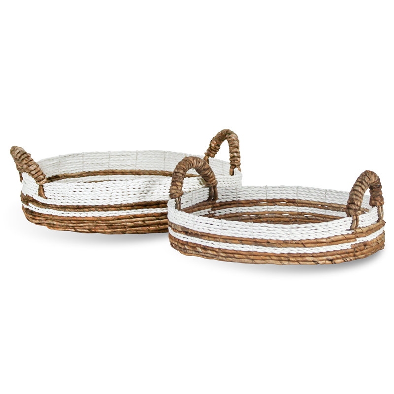 Panier en osier à feuilles de bananier