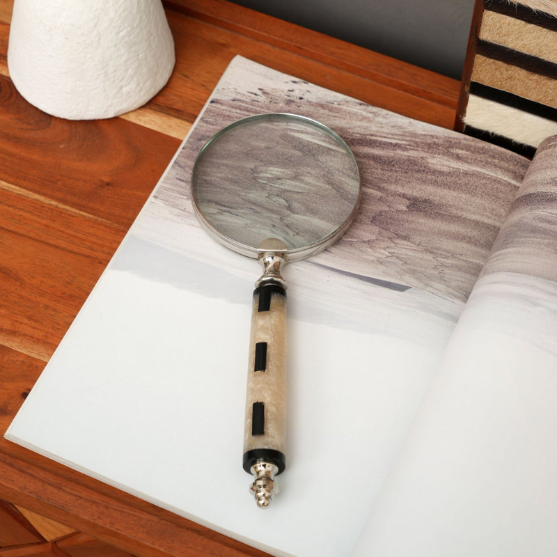 Resin Handle Magnifying Glass with Steel Frame - Black & White 