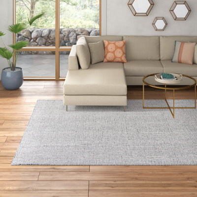 Rowe Handmade Tufted Ivory/Black Area Rug