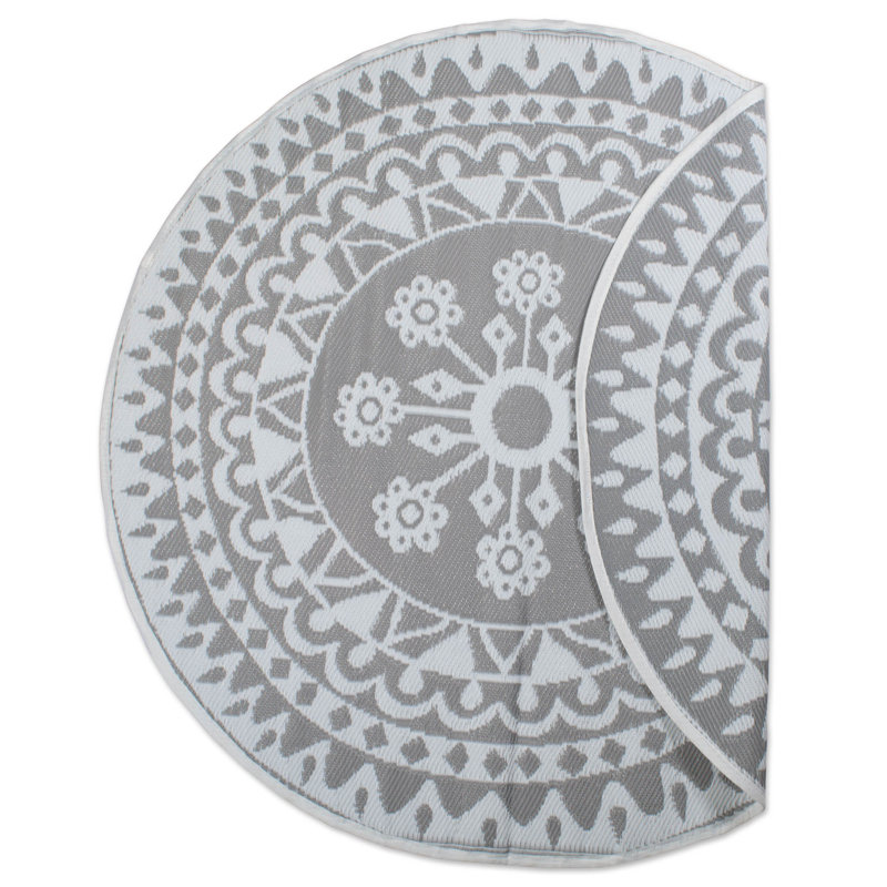 Laskowski Oriental Indoor Rug