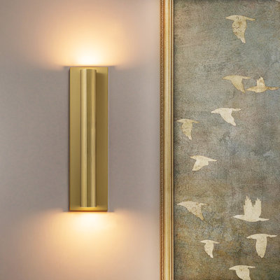 17.7" Mid-Century Modern Fluted Integrated LED Wall Sconce