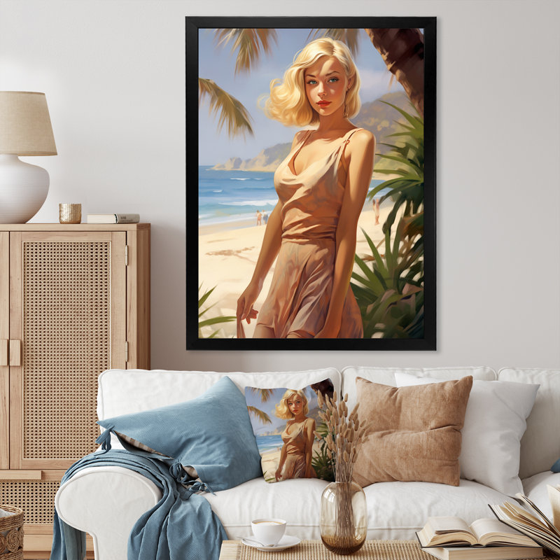 Beauté blonde marchant sur le rivage I, Cadre photo noir, H 32 po x l 24 po x P 1 po