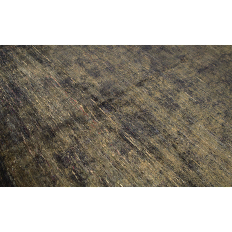 Silk Area Rug in Charcoal/Gold
