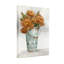 Arrangement floral de plantes et de fleurs dans un seau rétro avec des grues-698755917