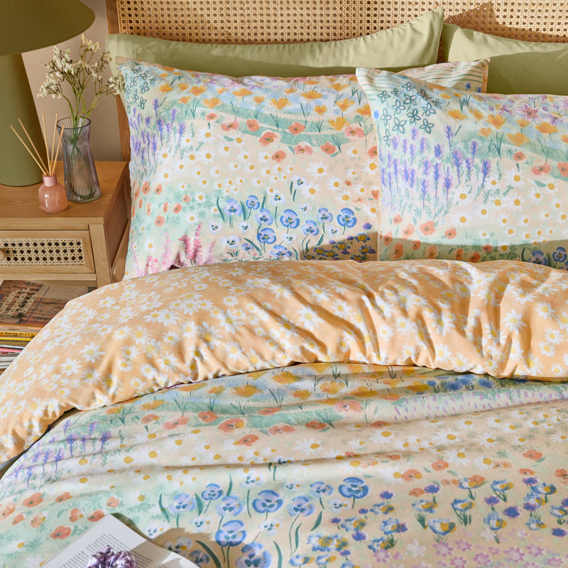Florin Cotton Blend Floral Duvet Cover Set with Pillowcases Included, Kingsize Duvet Cover + 2 Standard Pillowcases