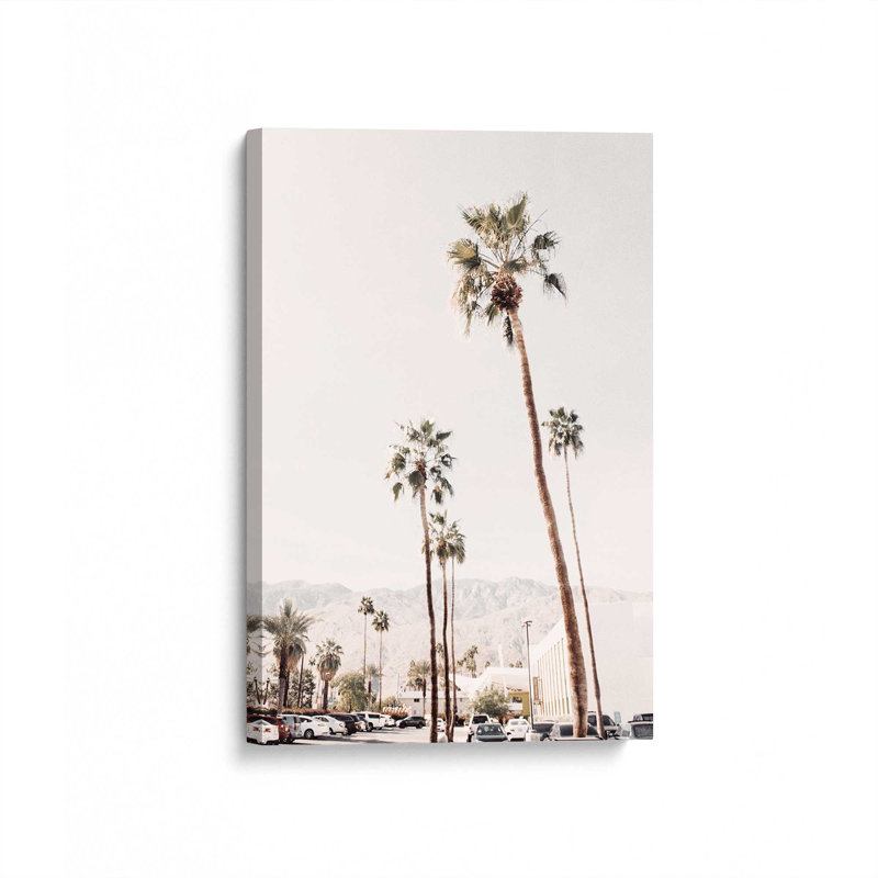 «Towering Palms», reproduction sur toile, H 18 po x l 12 po x P 1,25 po, Toile tendue