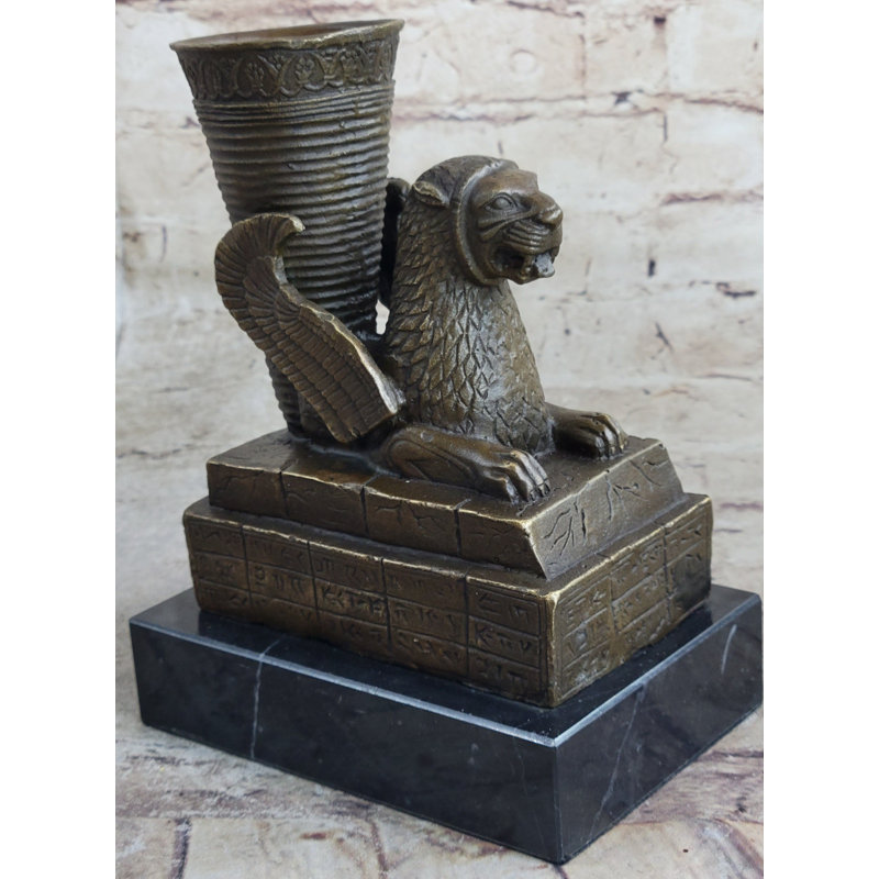 Figurines et sculptures de Nagako