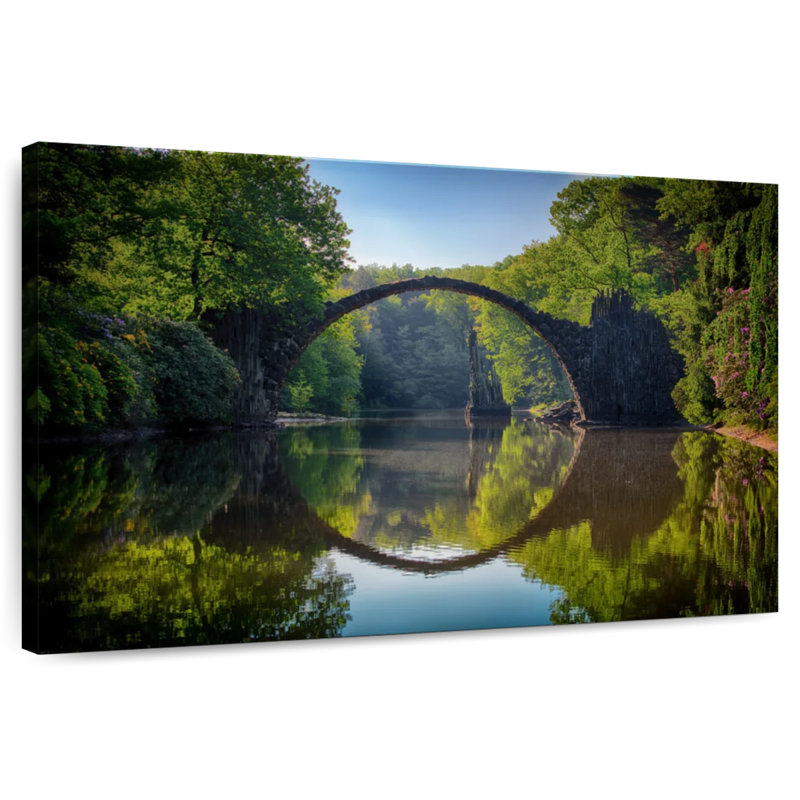 Lilie Bridge Reflection, H 16 po x l 24 po