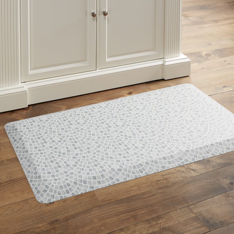 Colunga Geometric Water Resistant Anti-Fatigue Non-Skid Kitchen Mat, Rectangle 1'8" x 3'3"