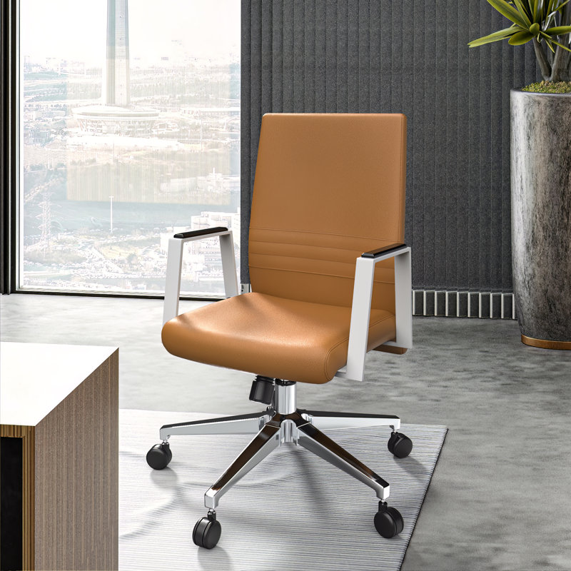 Fauteuil de bureau rembourré en cuir Waide, Brun gland de chêne