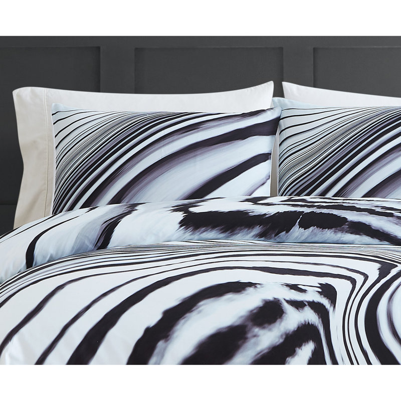 Vince Camuto Muse Duvet Cover Set, Queen Duvet Cover + 2 Shams