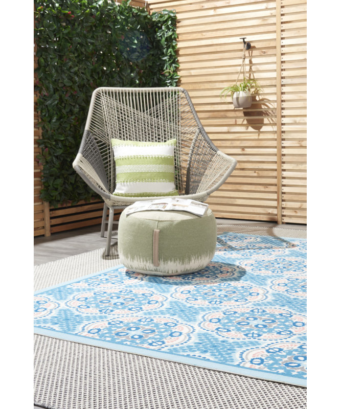 Floral Blue Outdoor Area Rug, Rectangle 6'6" x 9'6"