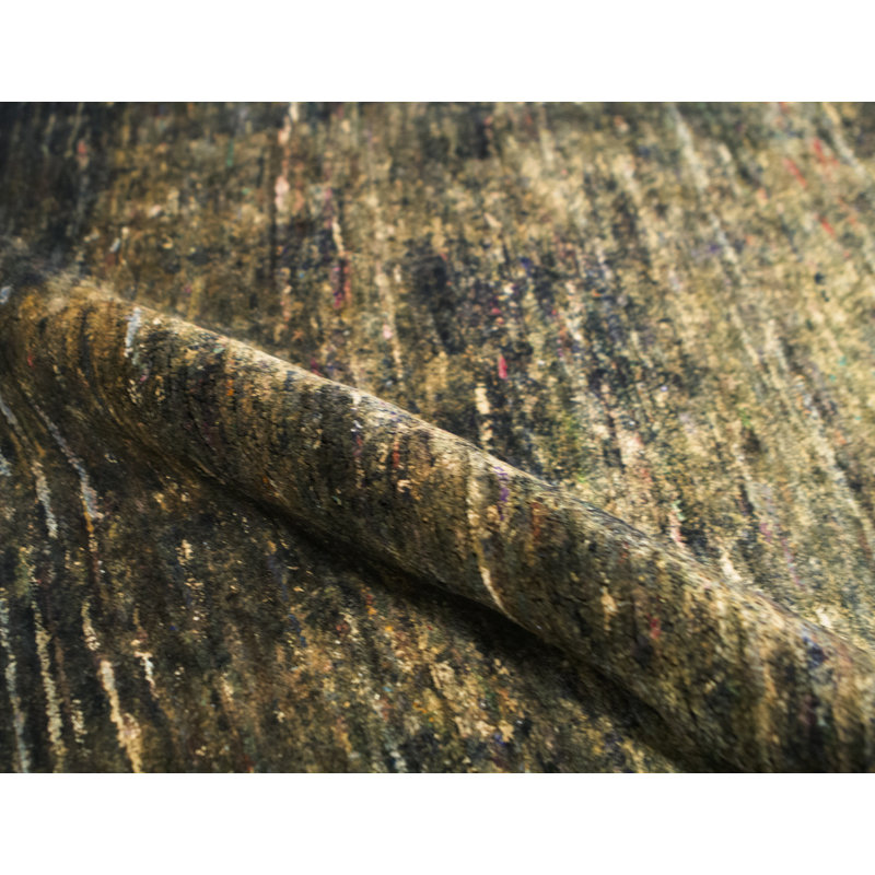 Silk Area Rug in Charcoal/Gold