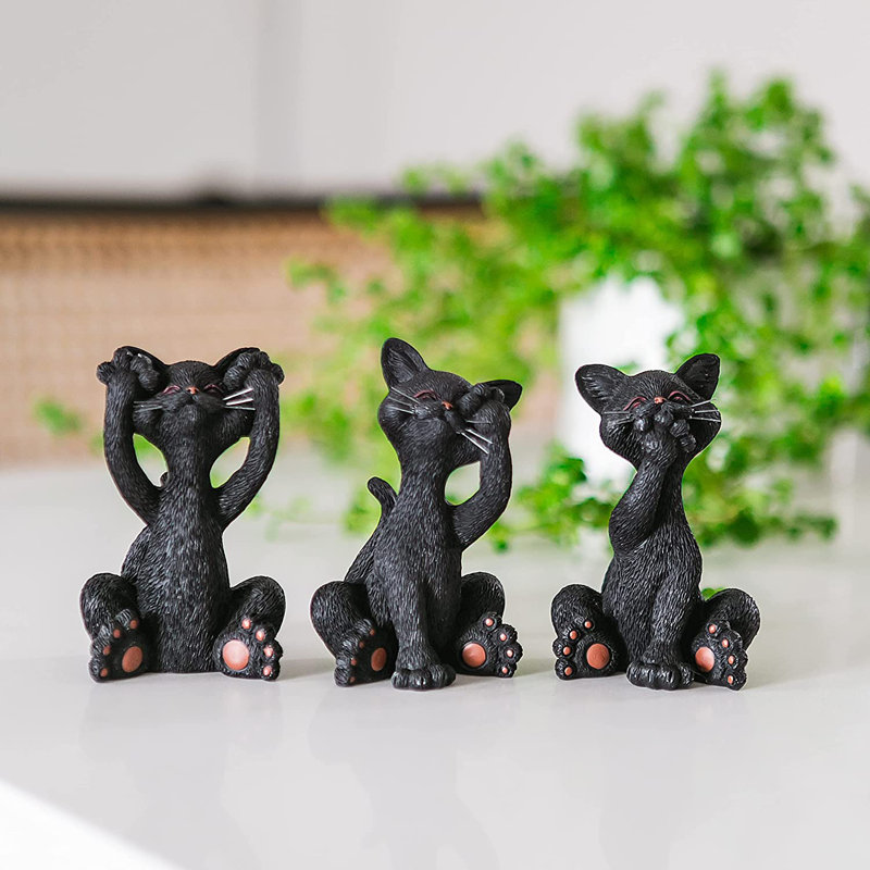 Stavern Animals Figurines & Sculptures