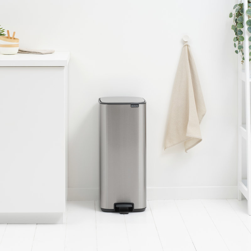Brabantia 30 Litre Bo Pedal Bin, Matt Steel Fingerprint Proof
