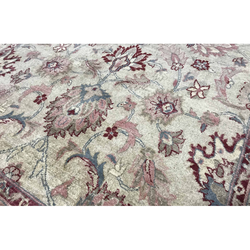 Hand-Knotted High-Quality Beige Area Rug