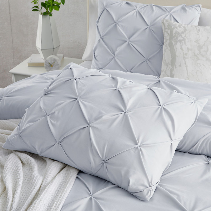 Comforter, Ice Blue, Queen Comforter + 2 Standard Shams