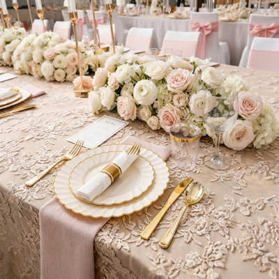 Vaisselle 350 pièces pour fête de mariage