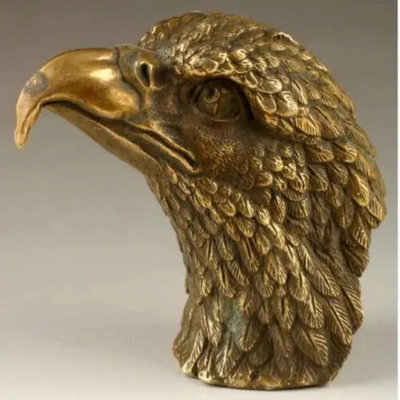 Figurines & Sculptures