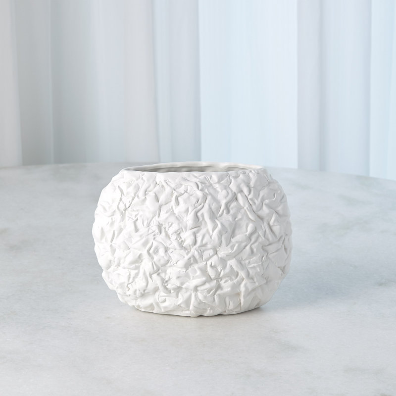 Vase ovale en papier froissé, Argent, H 7,25 po x l 9,5 po x P 5 po