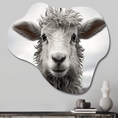 «Sheep Serenity - Asymmetric Sheep», art mural en métal, reproduction murale sculpture en métal