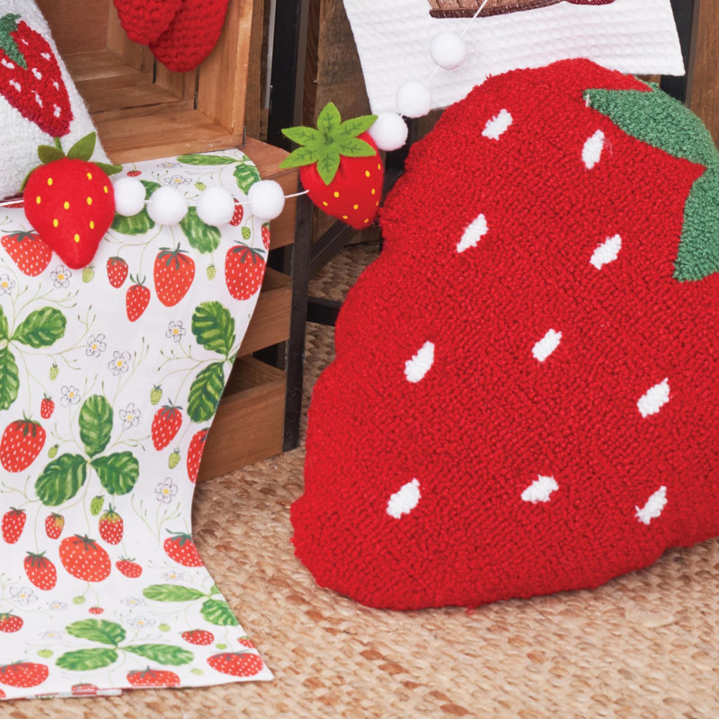 Strawberry Shaped Hooked Throw Pillow