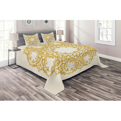 Motifs Traditional Coverlet