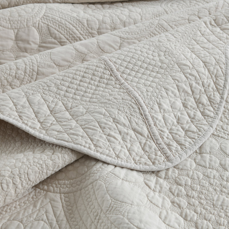 Tfshasta Cotton Twill Patchwork Quilt Set, Elegant Beige, King Quilt + 2 King Shams
