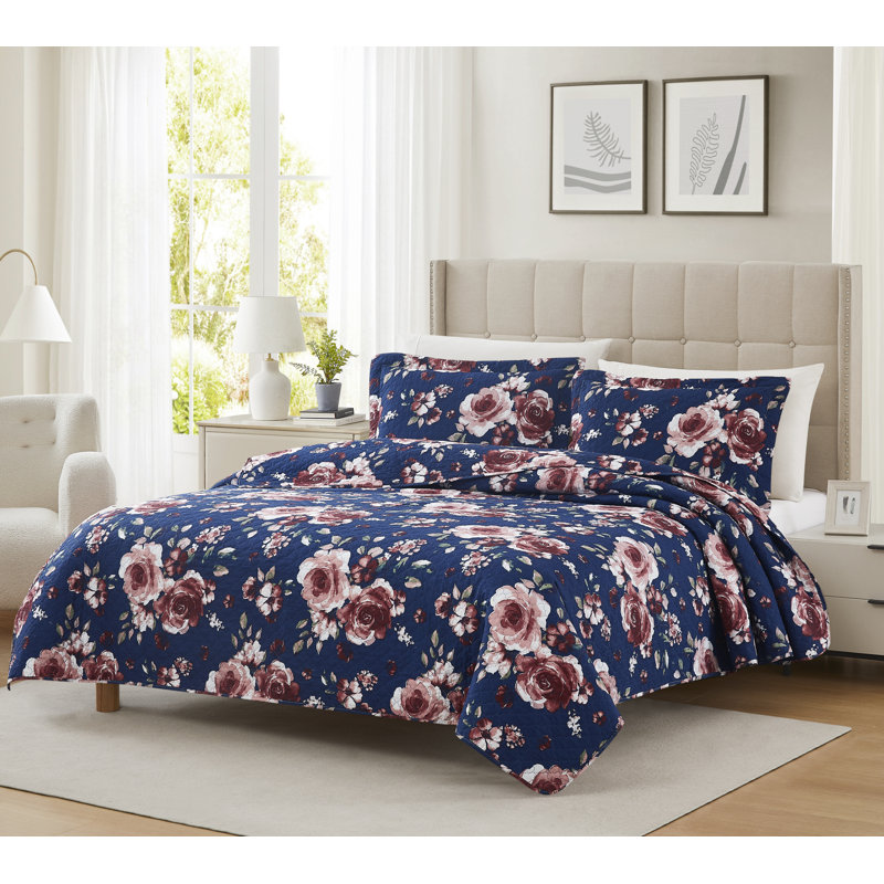 Mayfair Floral Quilt, King Quilt + 2 King Shams