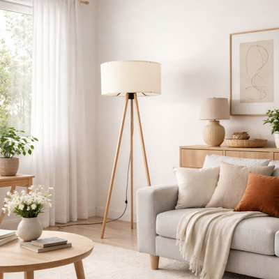 Lampe sur pied scandinave, blanc et chêne, 15,0 x 55,1 x 45,3 pouces | 70% panneau de fibres à densité moyenne / 30% tissu de PVC | Douille E27, 40 W maximum | Design élégant avec interrupteur marche / arrêt, parfait pour le décor du salon et de la chambre à coucher, éclairage élégant et moderne