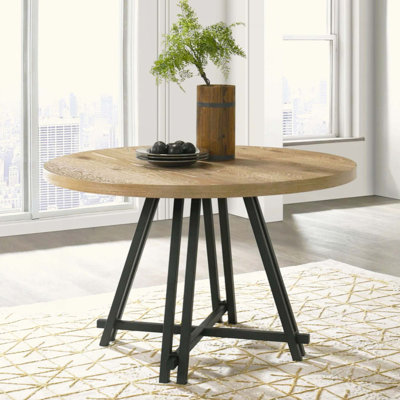 Table de salle à manger ronde avec base en métal, finition chêne vieilli pour les espaces rustiques et modernes