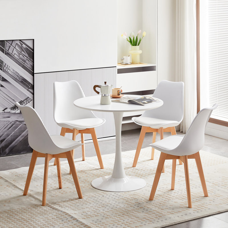 Ensemble repas pour quatre personnes, Blanc