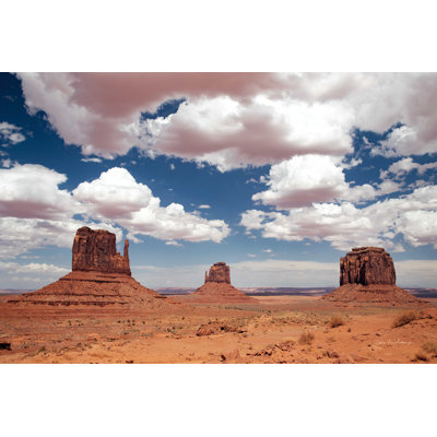 " Monument Valley III "