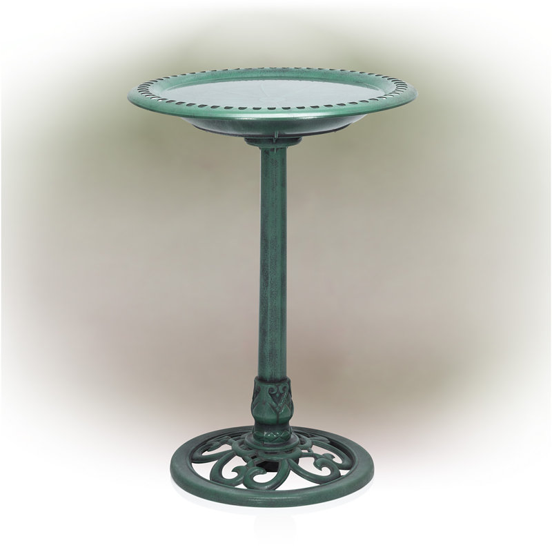 Plastic Pedestal Birdbath